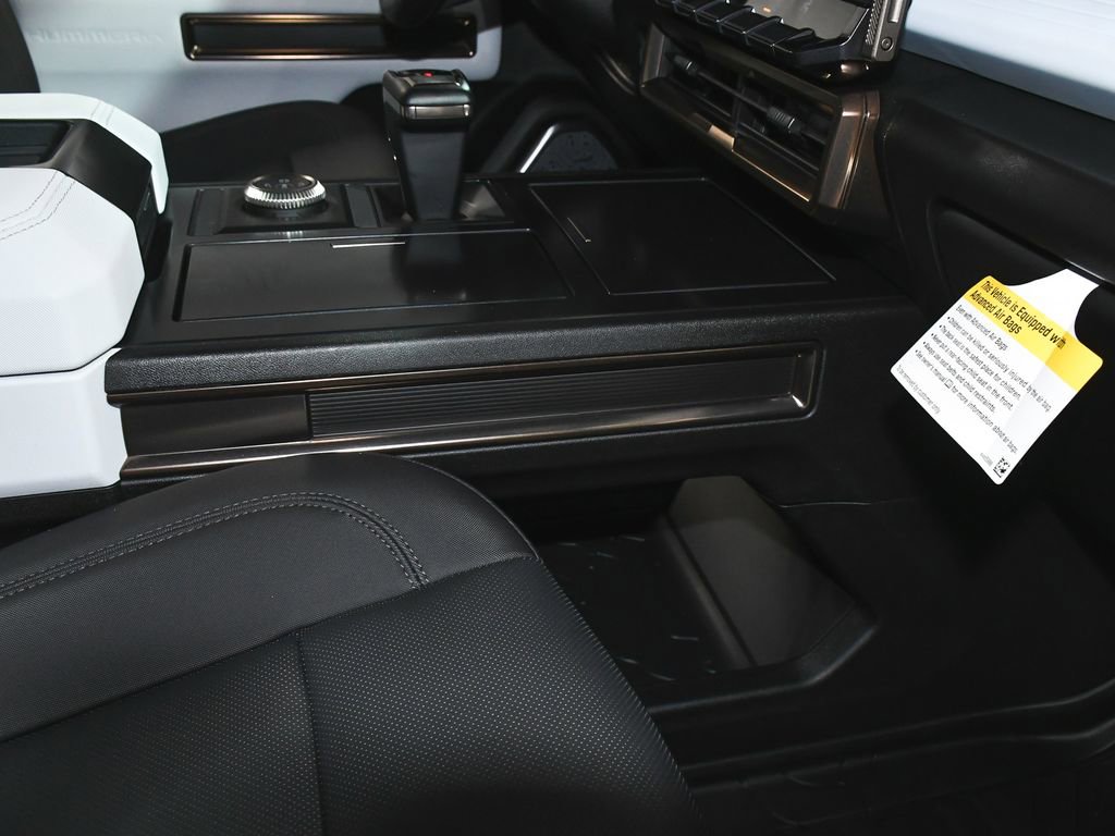 Used 2025 GMC Hummer EV 2X w/ Extreme Off-Road Package AWD/4WD image 62