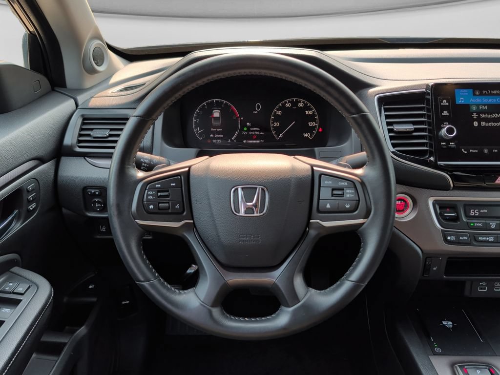 Used 2025 Honda Ridgeline RTL image 11