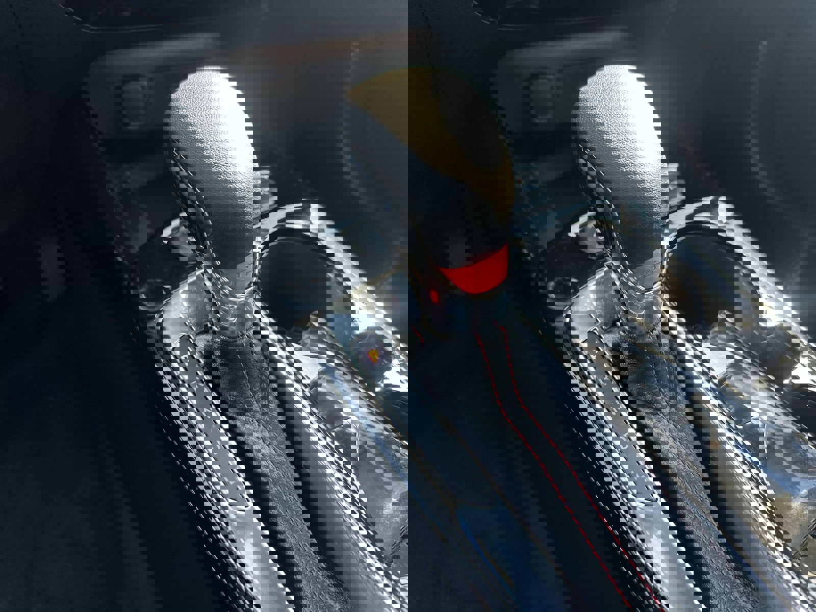 Used 2025 Chevrolet Trax RS w/ Sunroof Package image 30