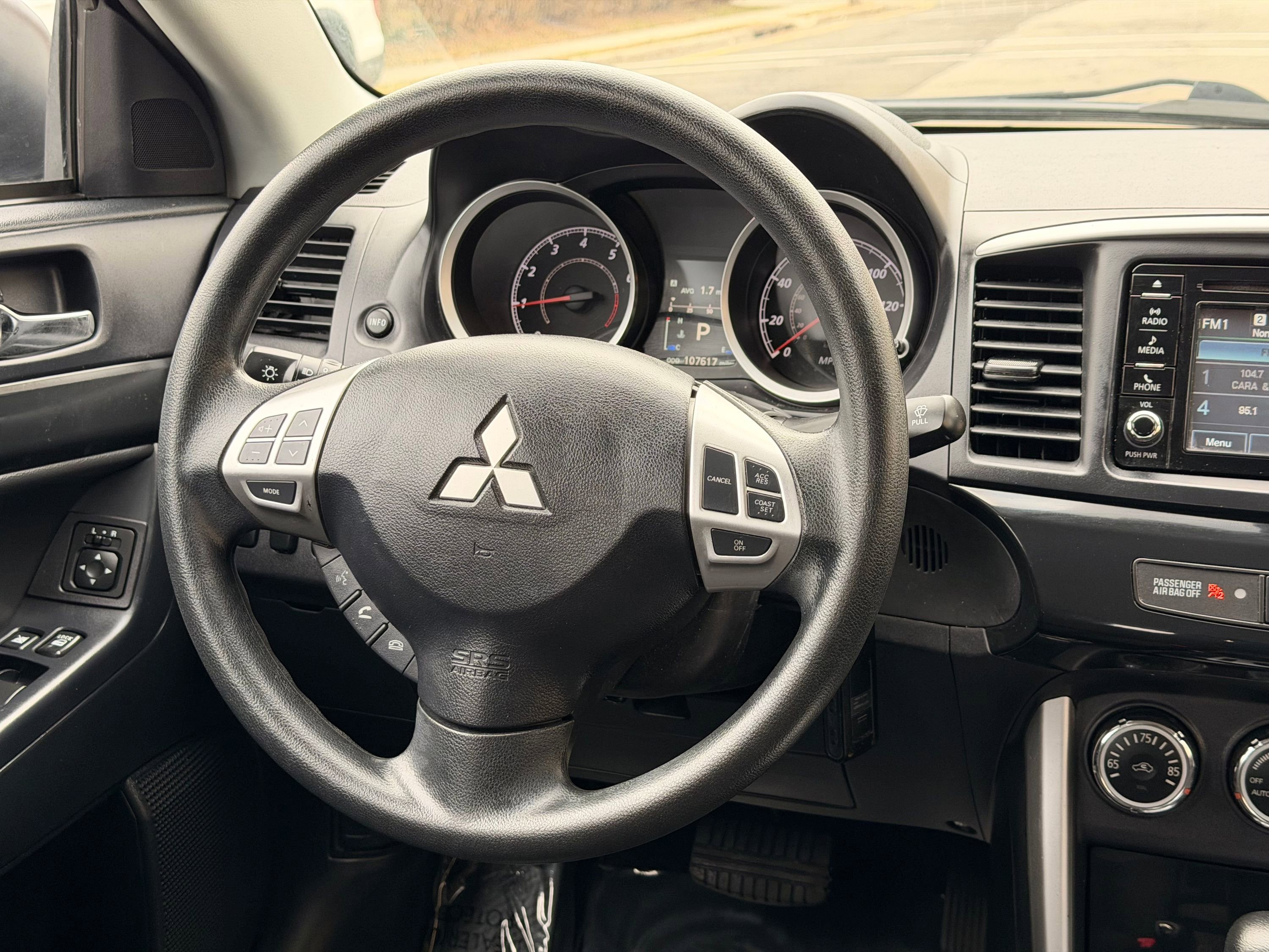 Used 2017 Mitsubishi Lancer ES image 34
