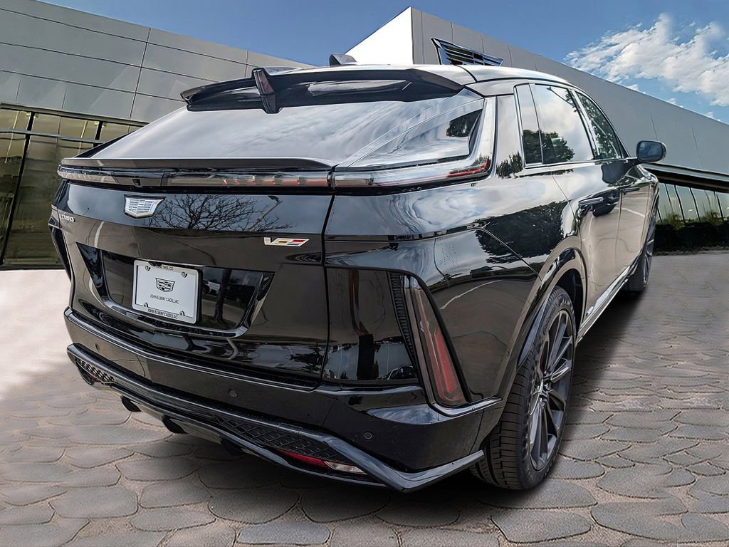 New 2026 Cadillac Lyriq V AWD/4WD image 4