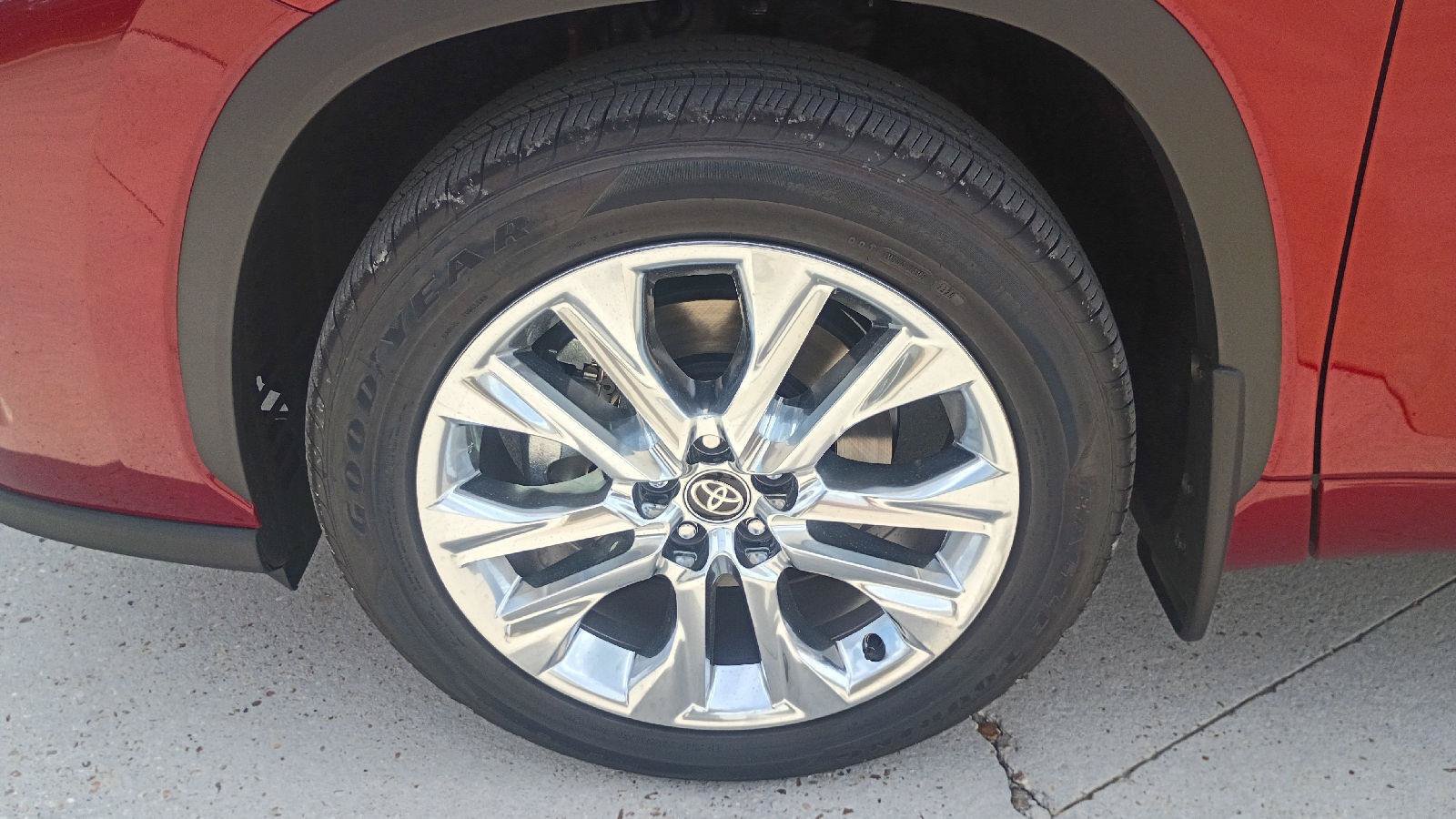 New 2026 Toyota Highlander Limited AWD/4WD image 27