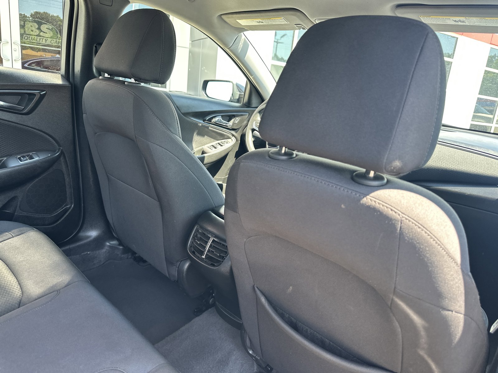 Used 2023 Chevrolet Malibu LT FWD image 26