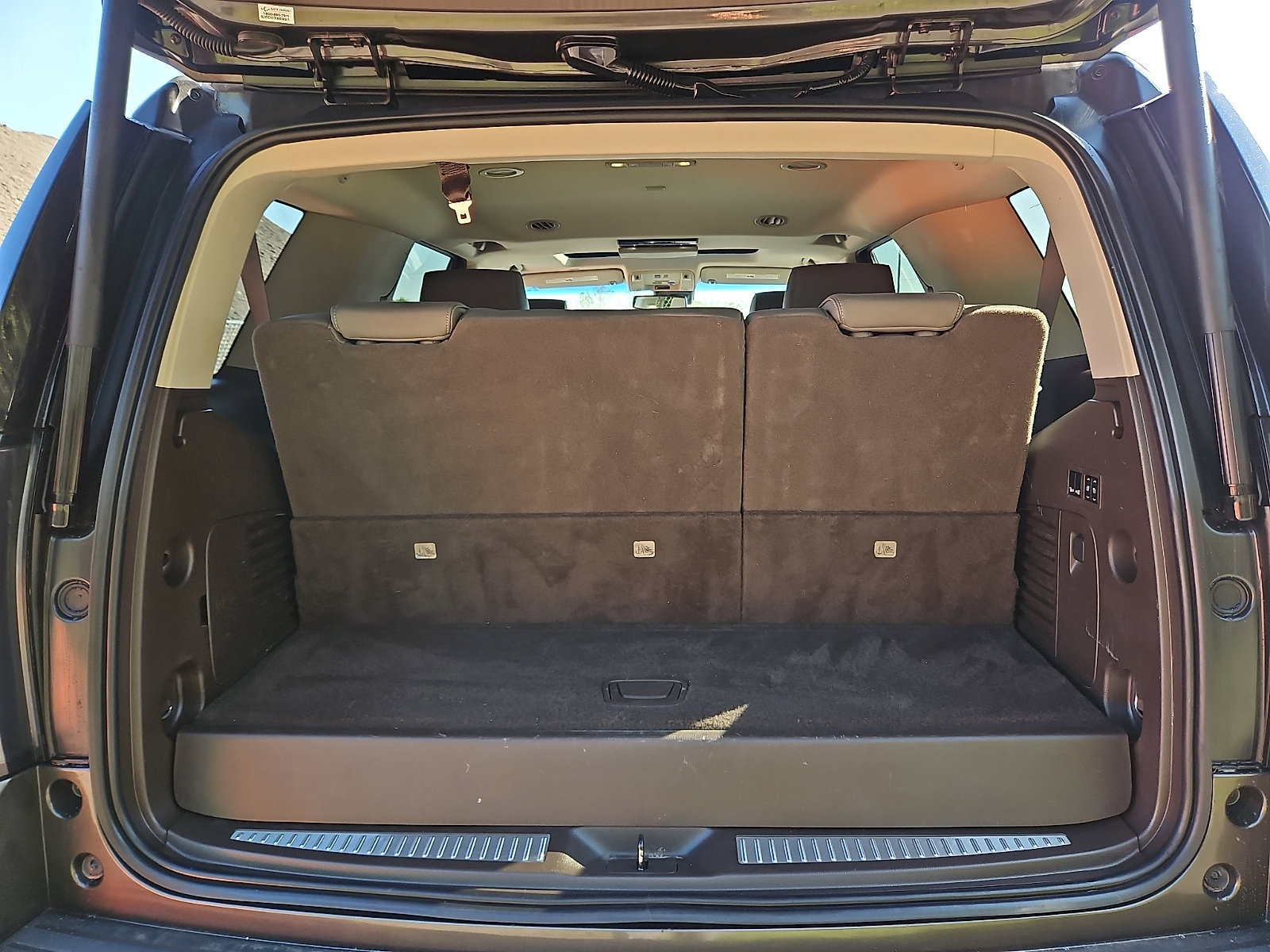 Used 2019 GMC Yukon Denali w/ Denali Ultimate Package AWD/4WD image 29