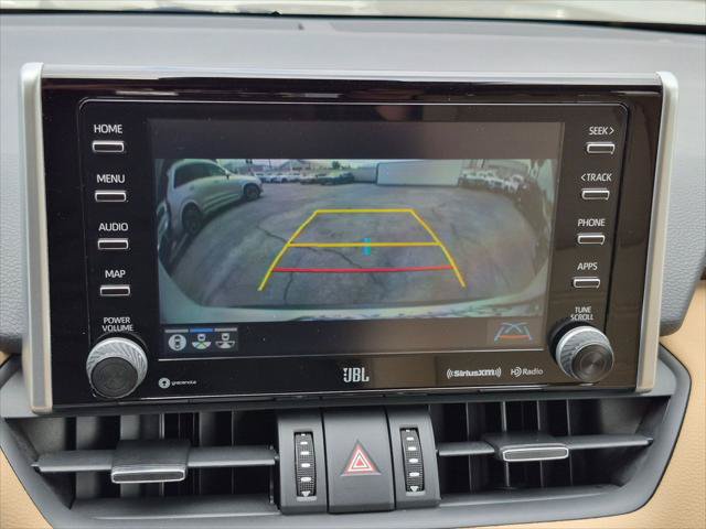 Used 2020 Toyota RAV4 Limited AWD/4WD image 19