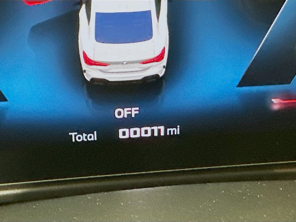 New 2026 BMW 440i xDrive Coupe w/ Parking Assistance Package image 15