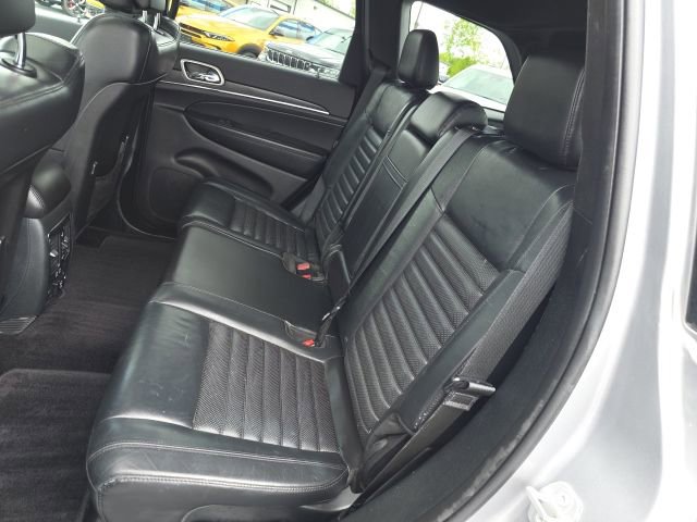 Used 2018 Jeep Grand Cherokee Limited AWD/4WD image 28