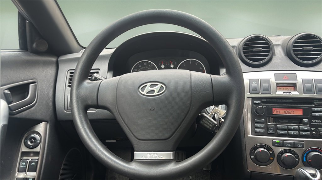 Used 2004 Hyundai Tiburon GT image 14