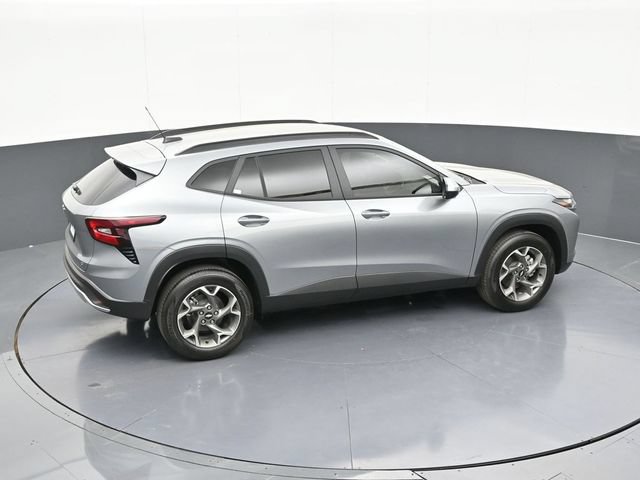 New 2026 Chevrolet Trax LT w/ Driver Confidence Package FWD image 52