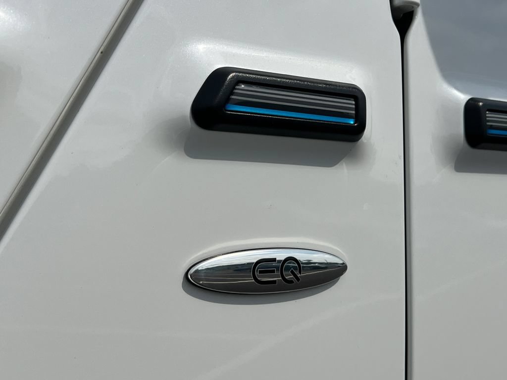 Used 2025 Mercedes-Benz G 580 w/ EQ Technology image 32
