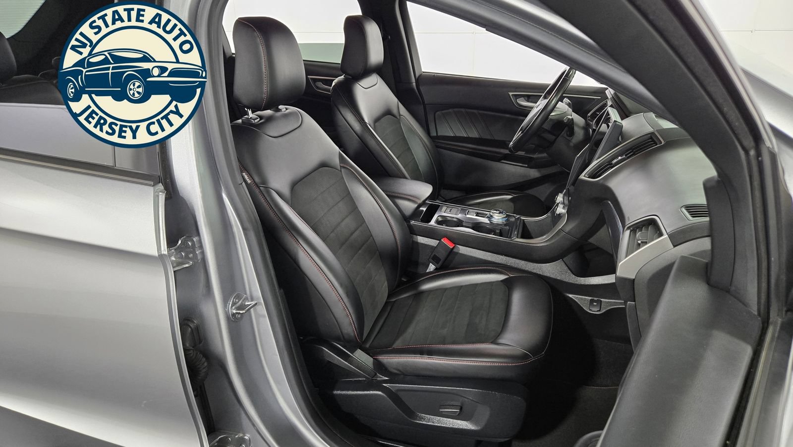 Used 2022 Ford Edge ST-Line AWD/4WD image 37