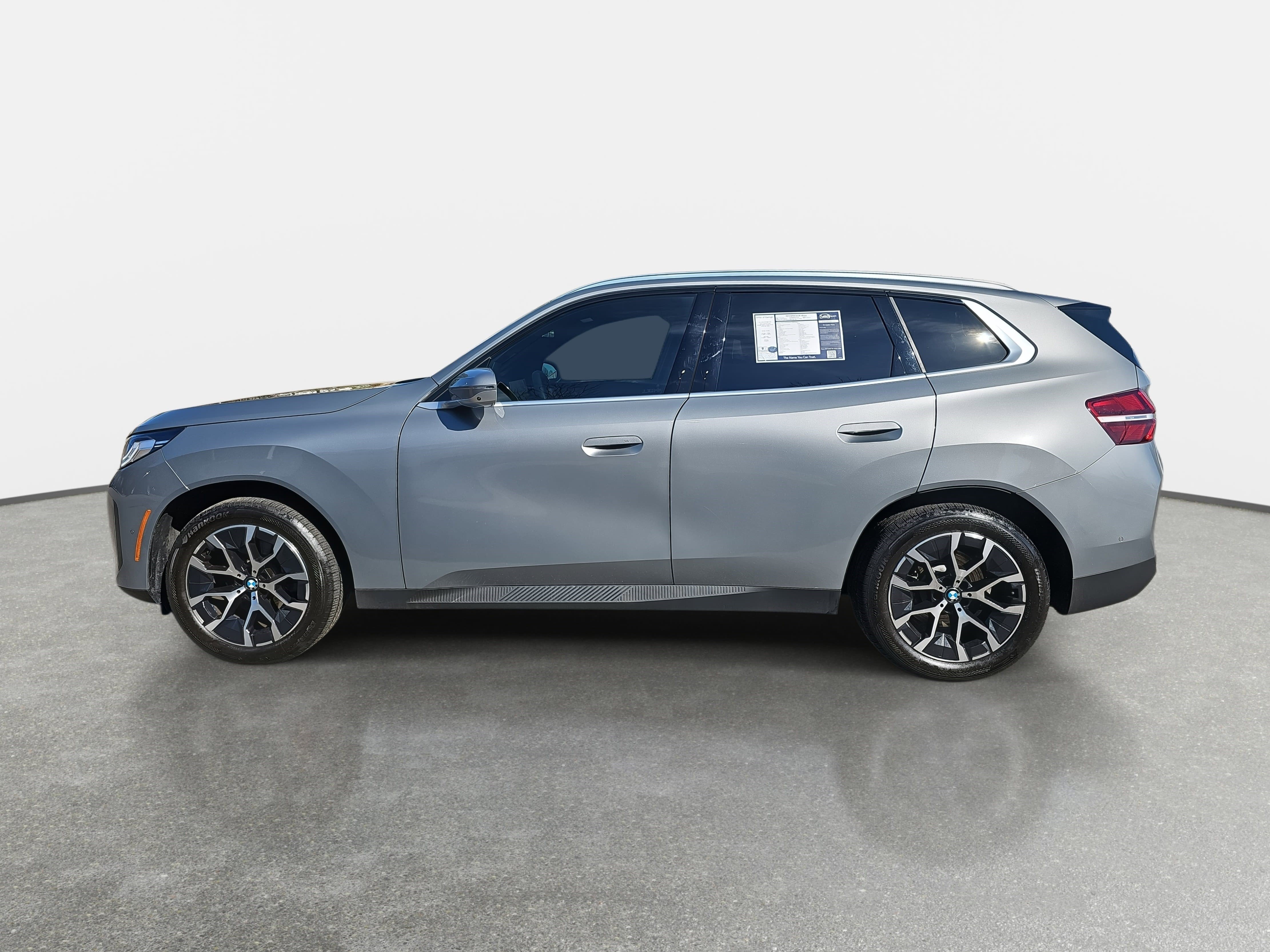 Certified 2025 BMW X3 xDrive30i w/ Premium Package image 9