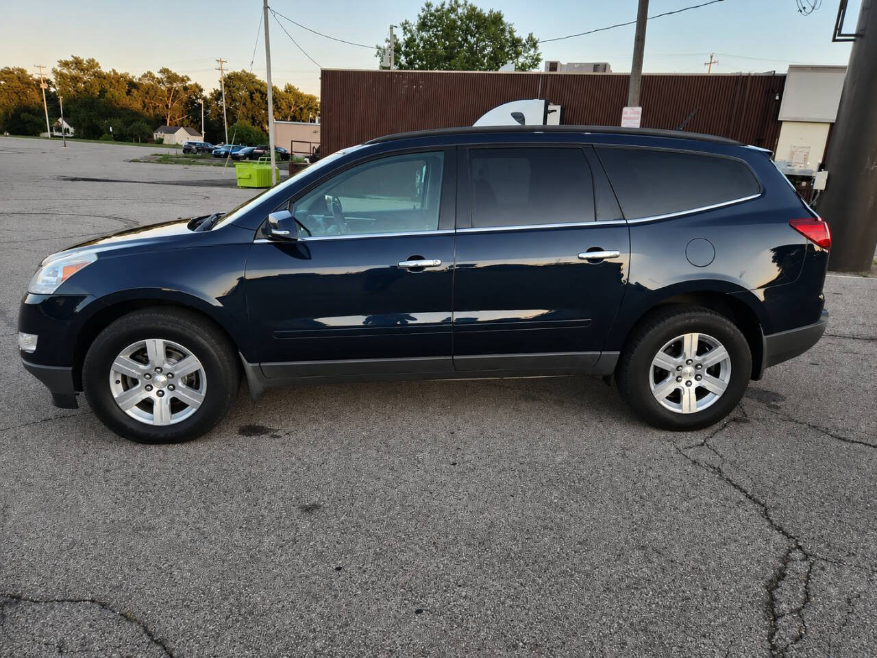 Used 2012 Chevrolet Traverse LT AWD/4WD image 7