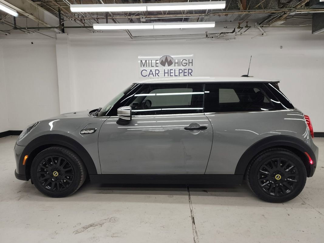 Used 2022 MINI Cooper SE image 8