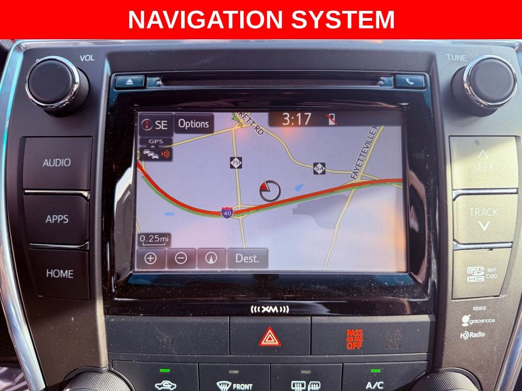 Used 2016 Toyota Camry SE w/ Moonroof Package image 9