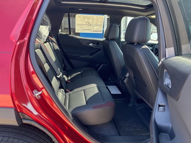New 2026 Chevrolet Equinox RS w/ LPO, Floor Liner Package AWD/4WD image 19