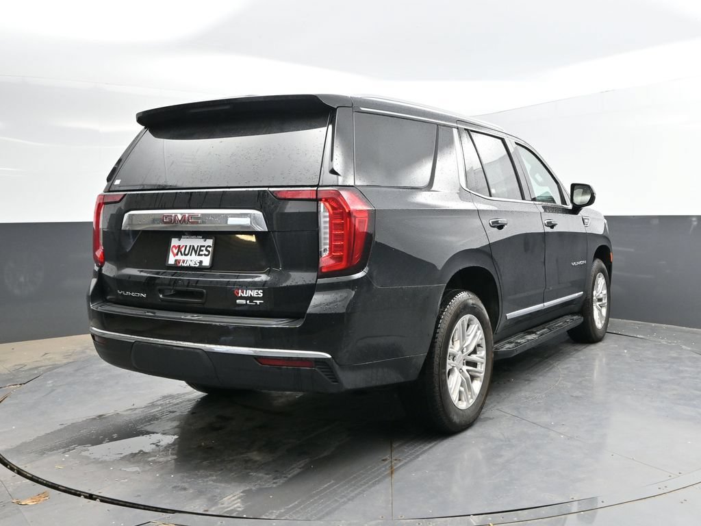 Used 2024 GMC Yukon SLT AWD/4WD image 9
