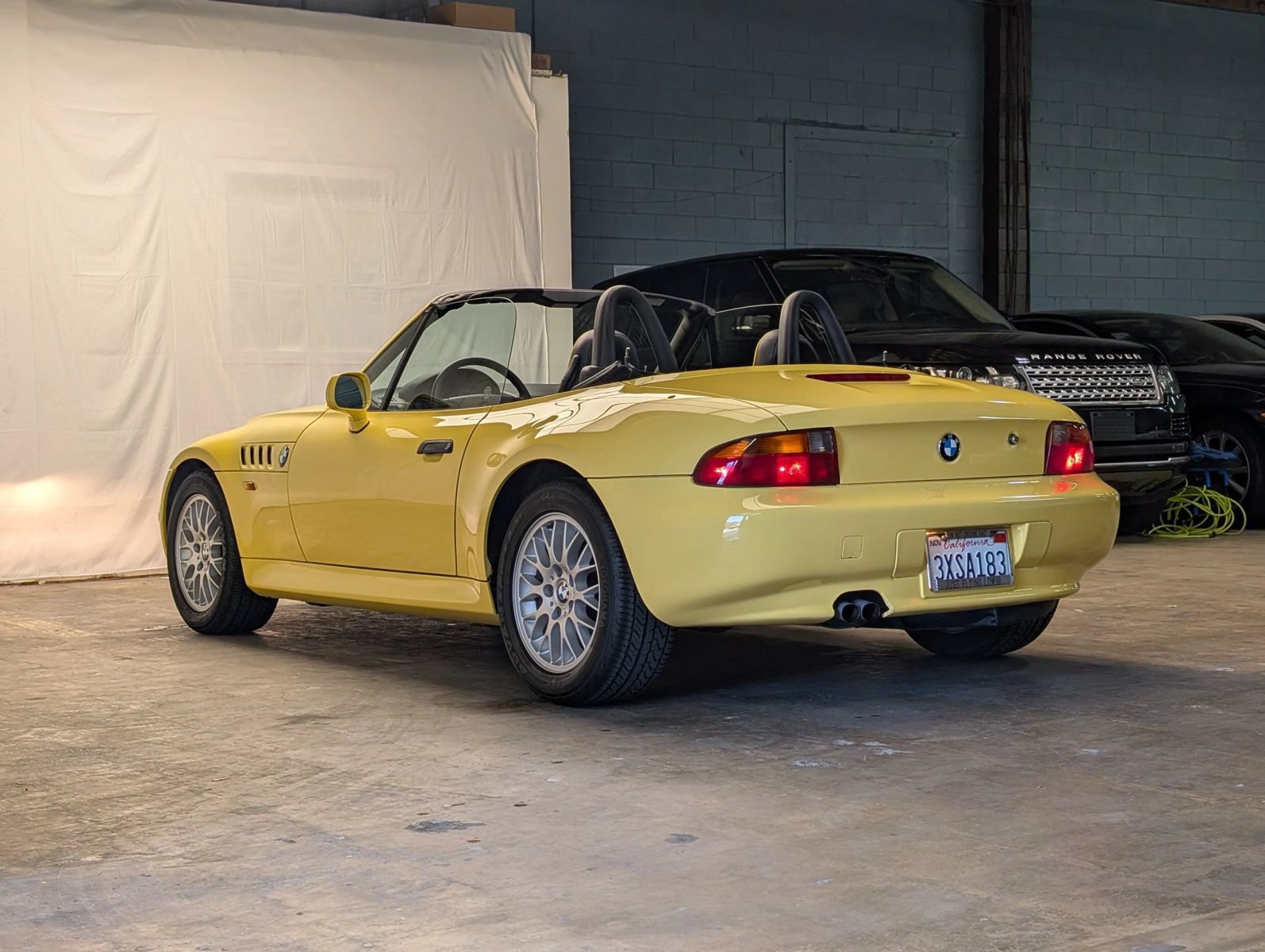 Used 1998 BMW Z3 2.8 RWD image 5