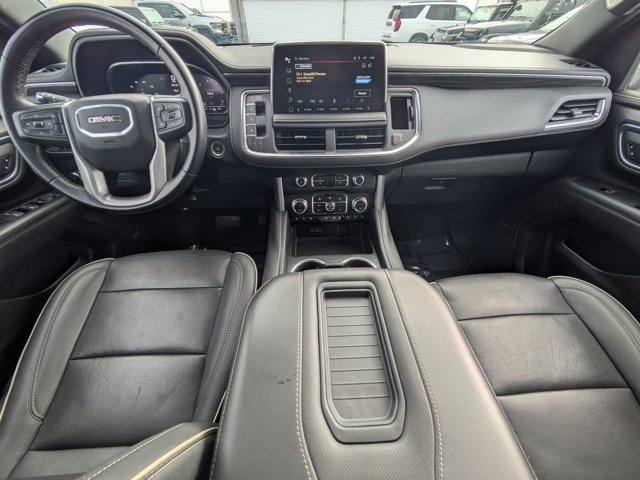Used 2023 GMC Yukon SLT image 13