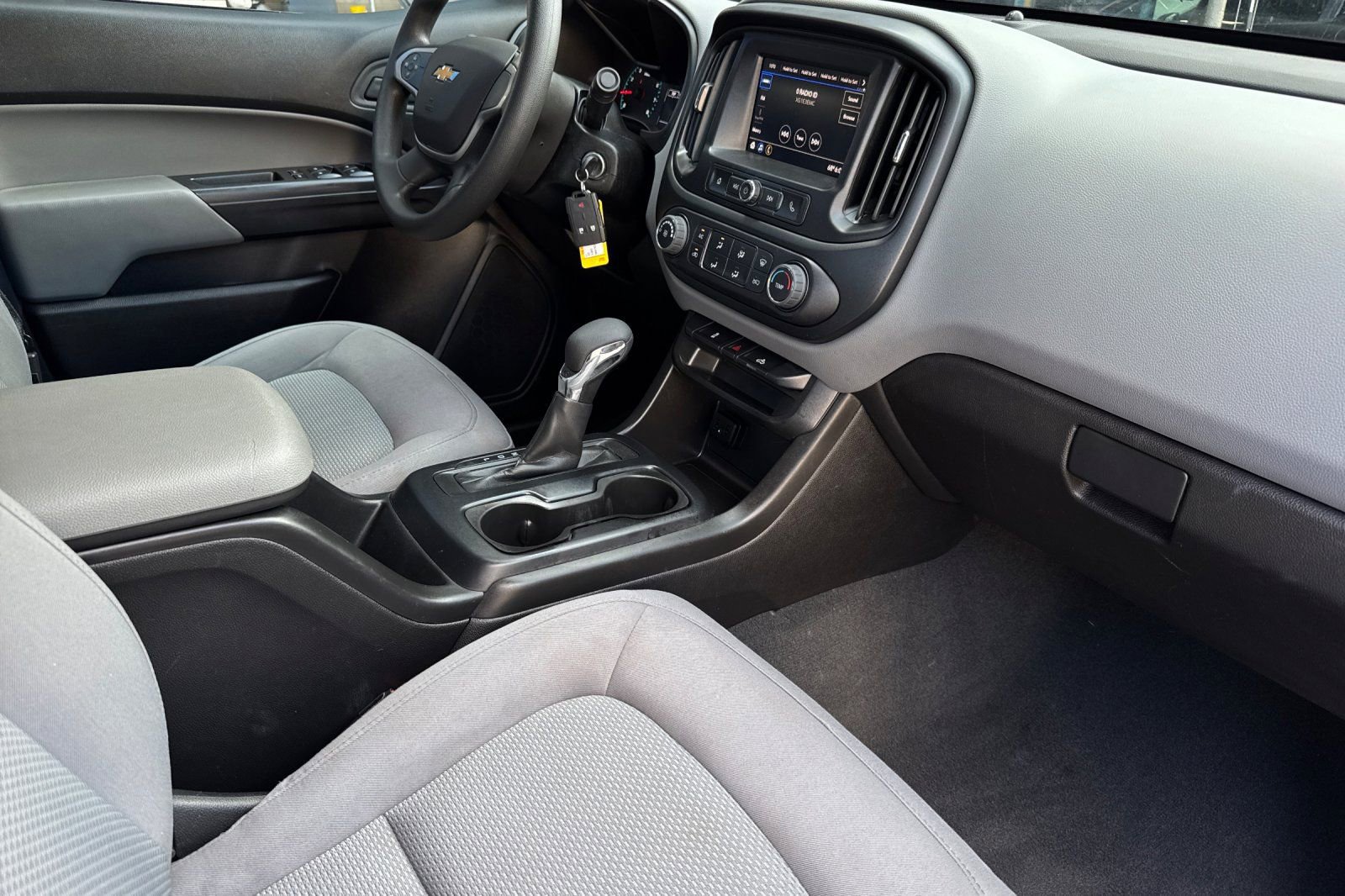 Used 2022 Chevrolet Colorado W/T w/ WT Convenience Package RWD image 15