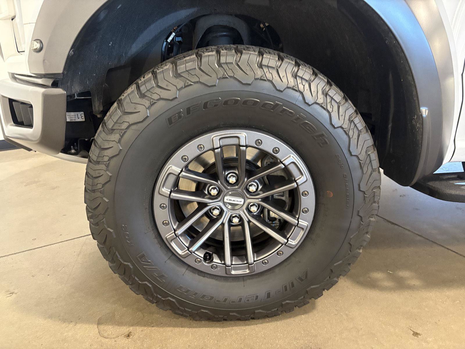 Used 2020 Ford F150 Raptor w/ Equipment Group 802A Luxury AWD/4WD image 63
