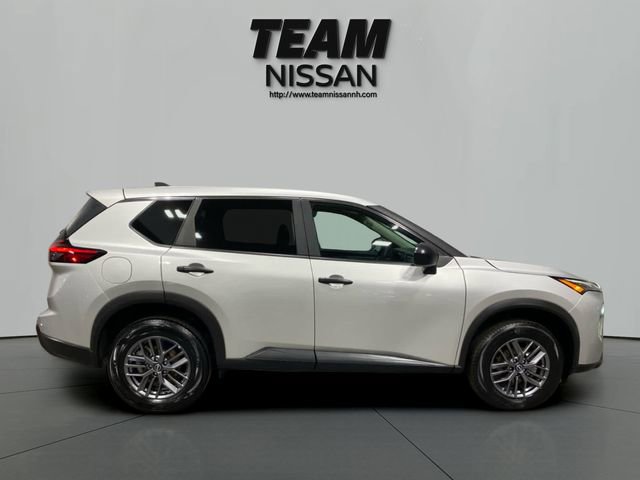 Certified 2024 Nissan Rogue S AWD/4WD image 8