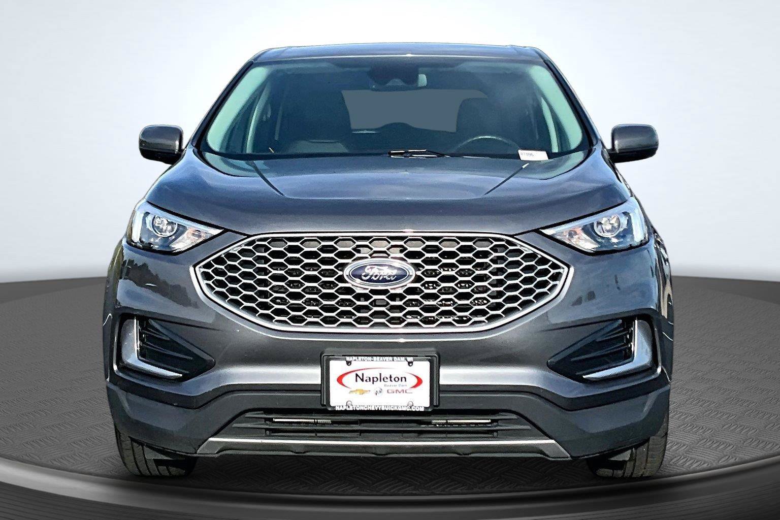 Used 2024 Ford Edge SEL AWD/4WD image 3