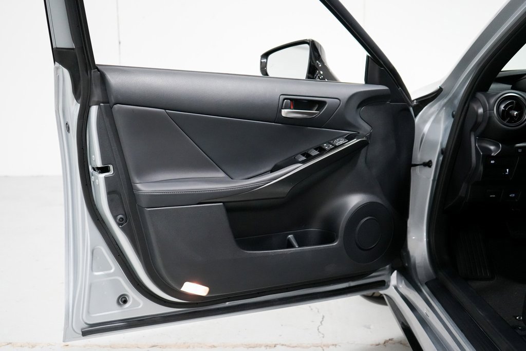 Used 2025 Lexus IS 350 F Sport w/ Accessory Package 2 image 30