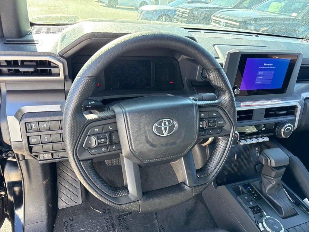 Certified 2025 Toyota Tacoma SR5 AWD/4WD image 11
