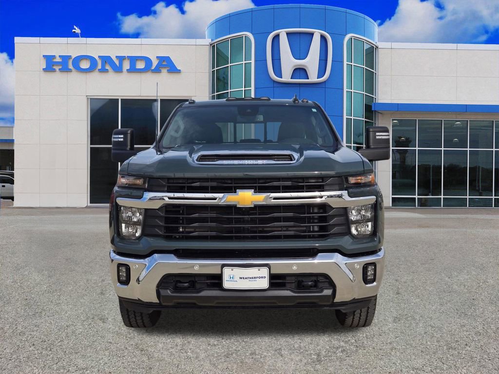 Used 2025 Chevrolet Silverado 2500 LT w/ Texas Edition image 8