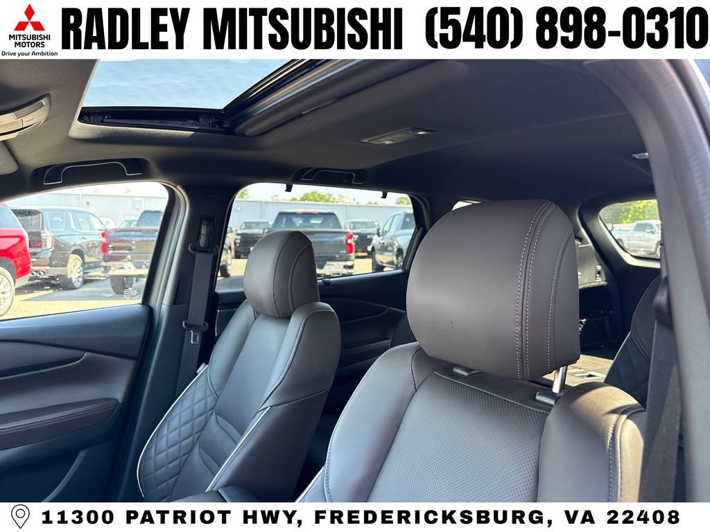 Used 2022 MAZDA CX-9 Signature AWD/4WD image 2