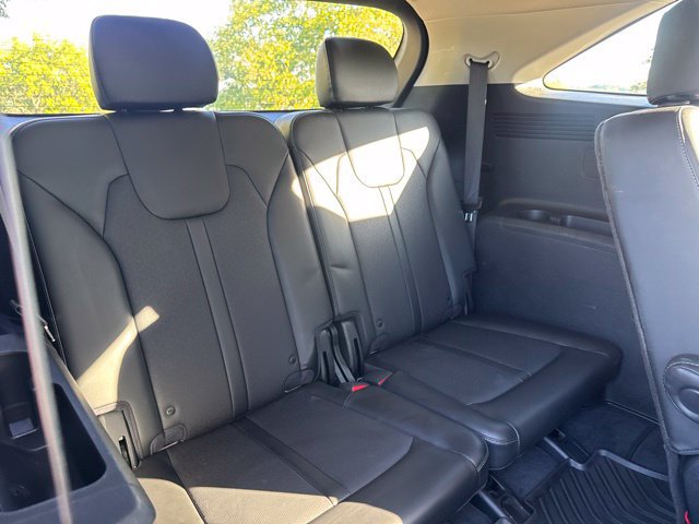 Used 2021 Kia Sorento EX w/ Panoramic Sunroof Package FWD image 12