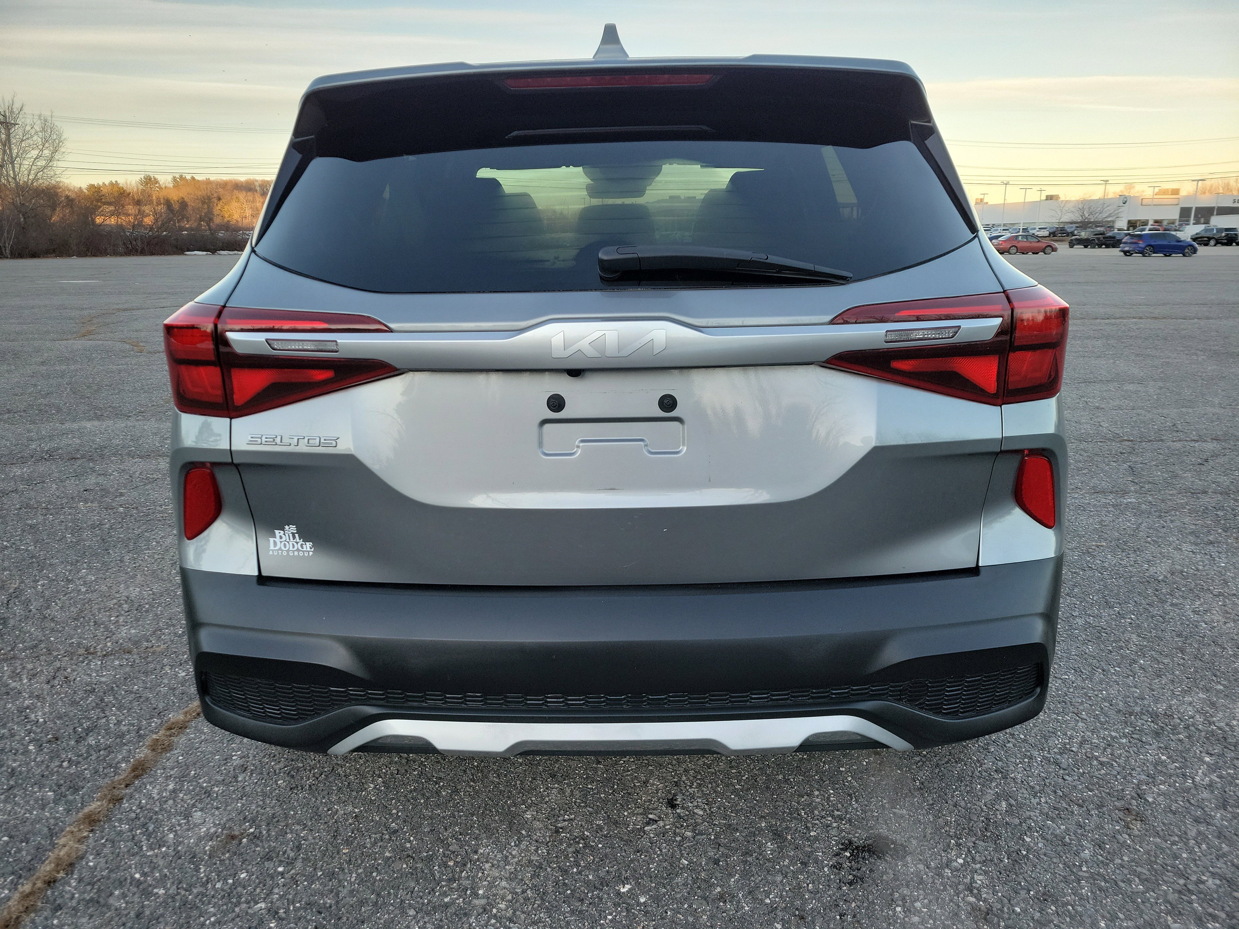 Used 2023 Kia Seltos LX image 6