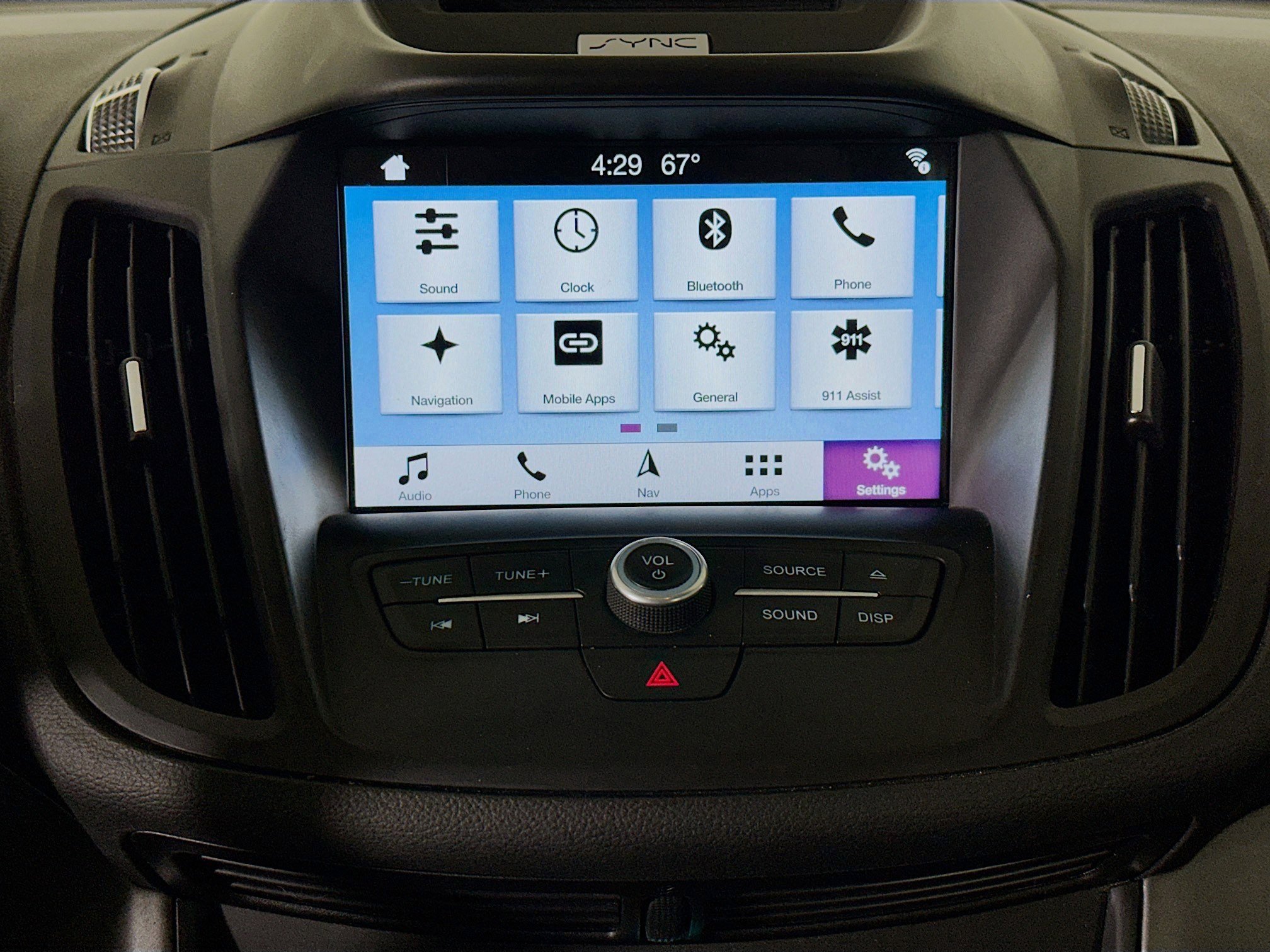 Used 2017 Ford C-MAX SE w/ Equipment Group 201A image 19