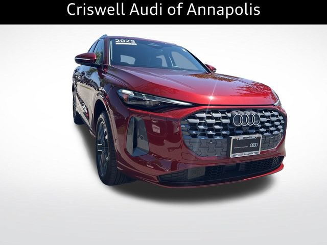 Certified 2025 Audi Q5 Premium Plus w/ Premium Plus AWD/4WD image 9