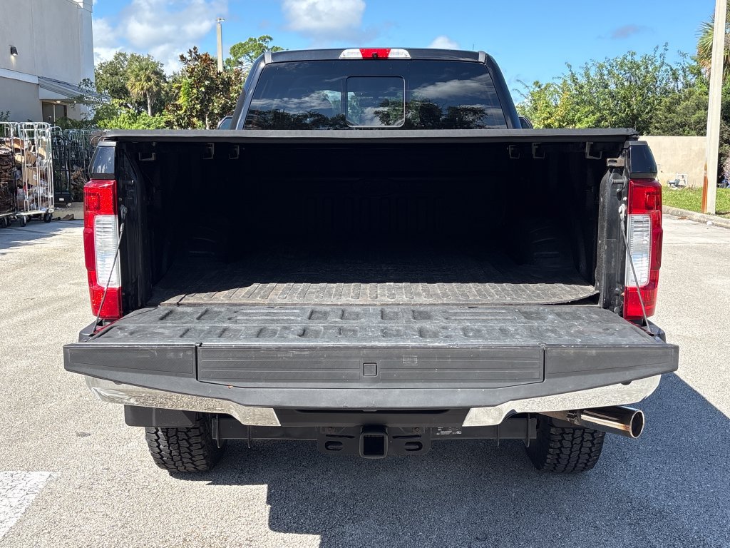 Certified 2019 Ford F350 Lariat w/ Chrome Package AWD/4WD image 9