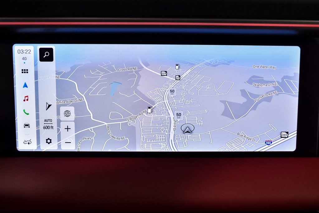 Certified 2025 Porsche Macan 4S Electric w/ Premium Package image 15