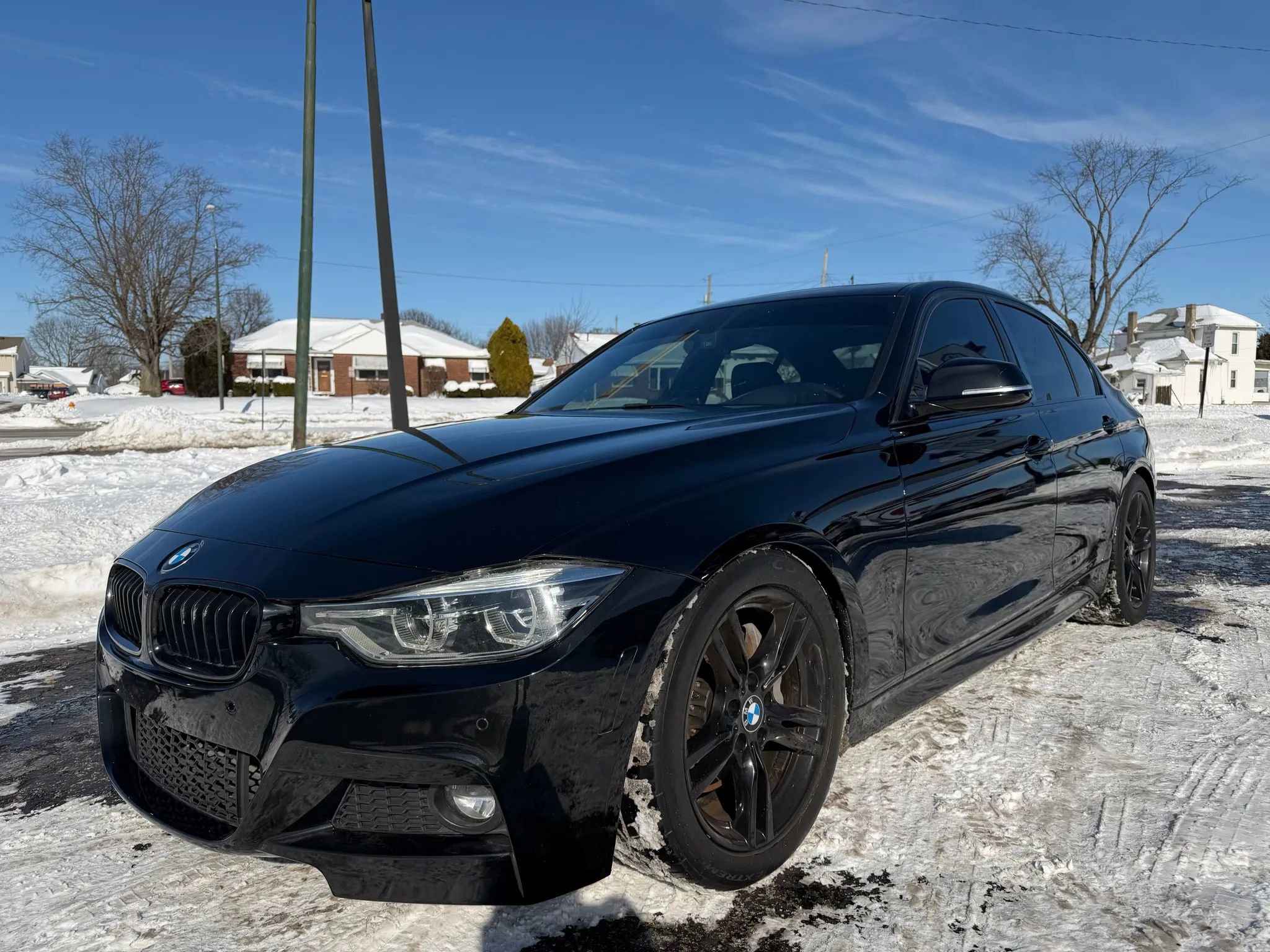 Used 2017 BMW 340i xDrive 340i xDrive Sedan 4D image 4
