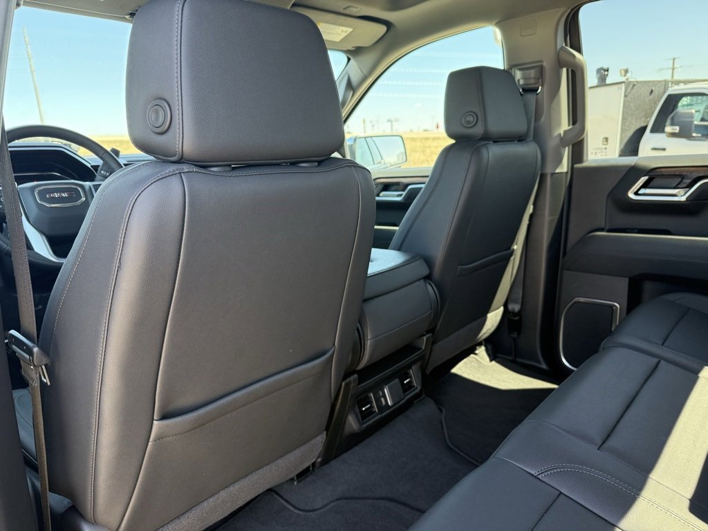 Used 2025 GMC Sierra 1500 SLT image 54
