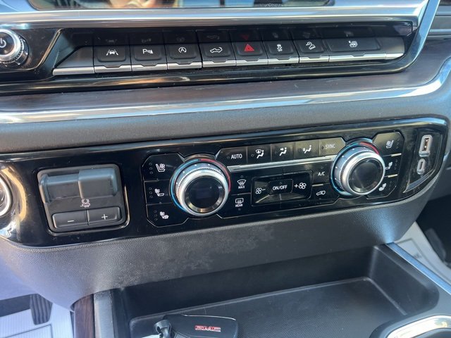 Used 2024 GMC Sierra 1500 SLT w/ SLT Premium Plus Package image 30