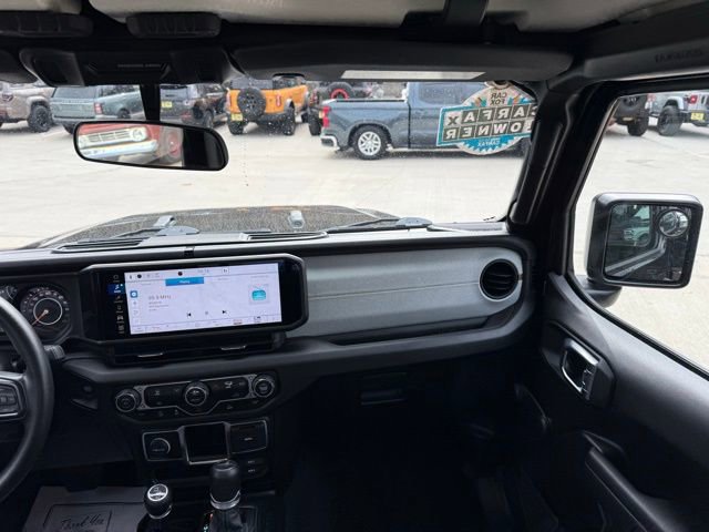 Used 2024 Jeep Gladiator Sport AWD/4WD image 74