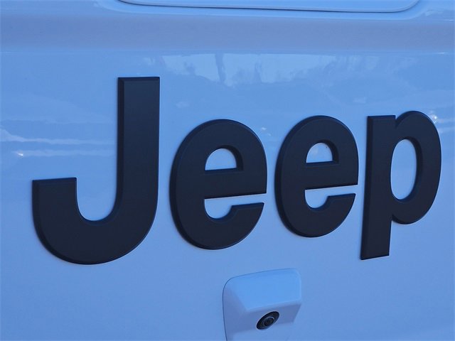 Used 2023 Jeep Gladiator Overland image 10