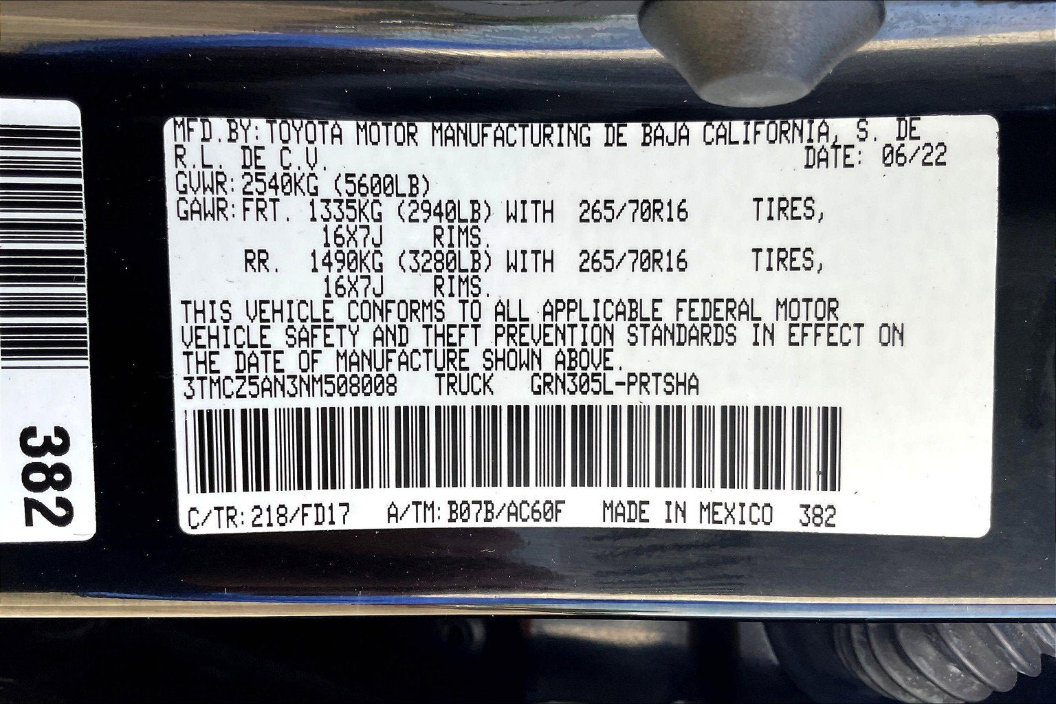 Used 2022 Toyota Tacoma TRD Off-Road AWD/4WD image 29