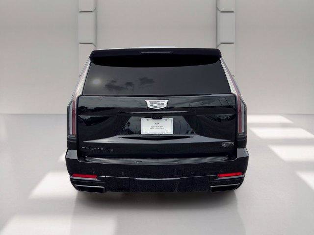 Certified 2026 Cadillac Escalade ESV Platinum Sport w/ LPO, ONYX Package AWD/4WD image 4