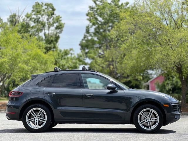 Used 2018 Porsche Macan S AWD/4WD image 4