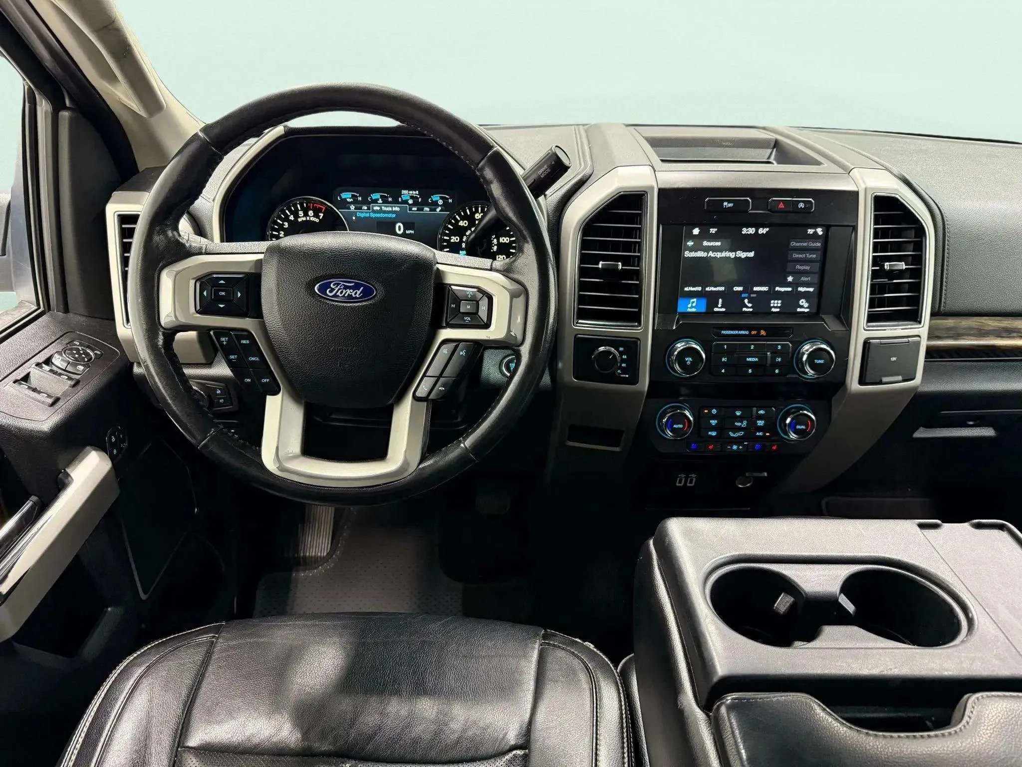 Used 2019 Ford F150 Lariat image 15