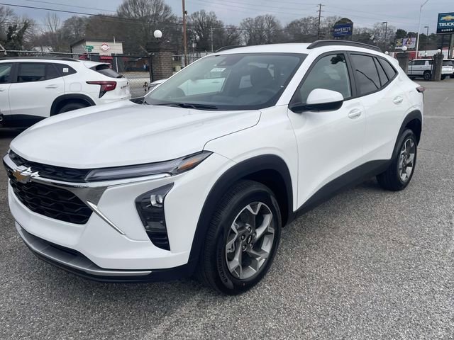 New 2026 Chevrolet Trax LT w/ Driver Confidence Package image 7