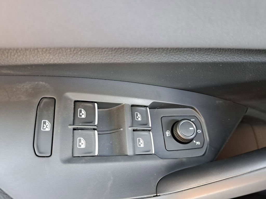 New 2026 Volkswagen Jetta SE image 16