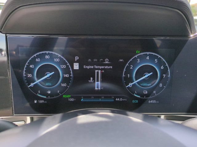 Used 2025 Hyundai Elantra Limited FWD image 27