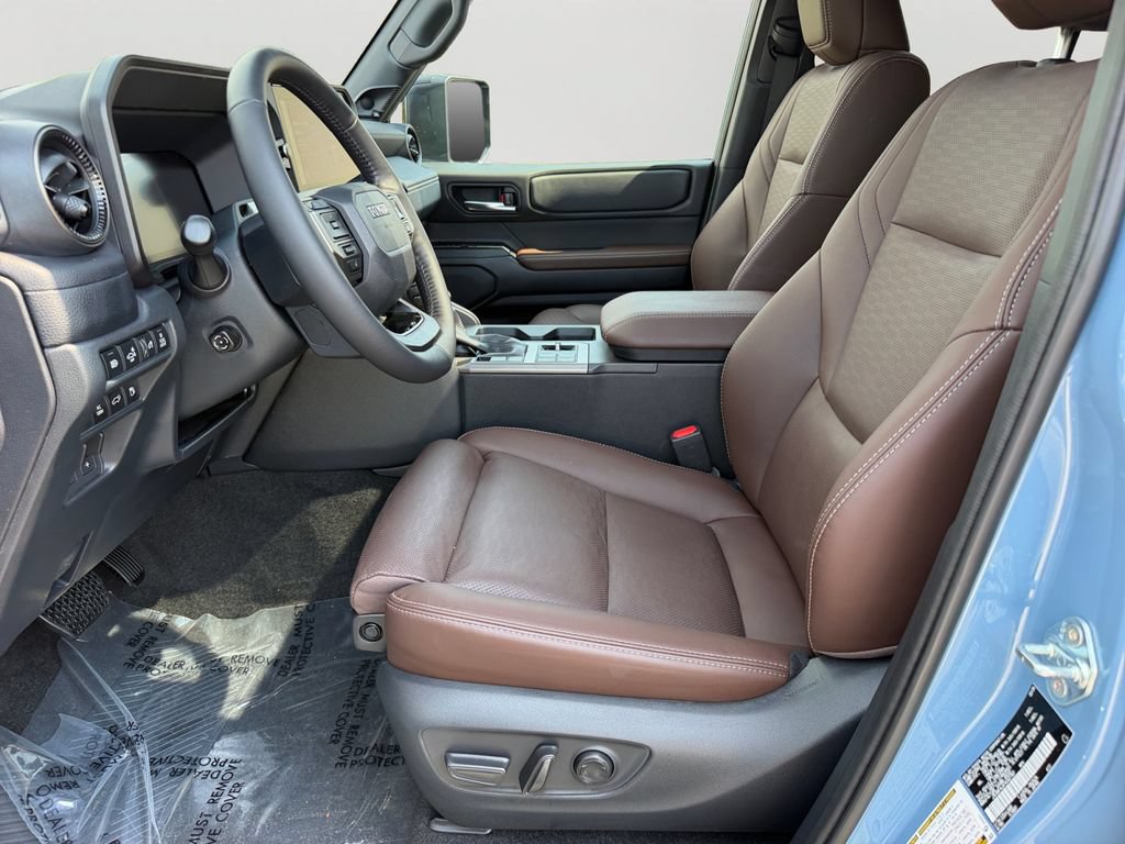 Used 2026 Toyota Land Cruiser w/ Premium Package AWD/4WD image 16